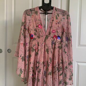 Anjuna Raffaella Silk Chiffon Mini Dress Antique Rose Floral Bell Sleeves Sz XS